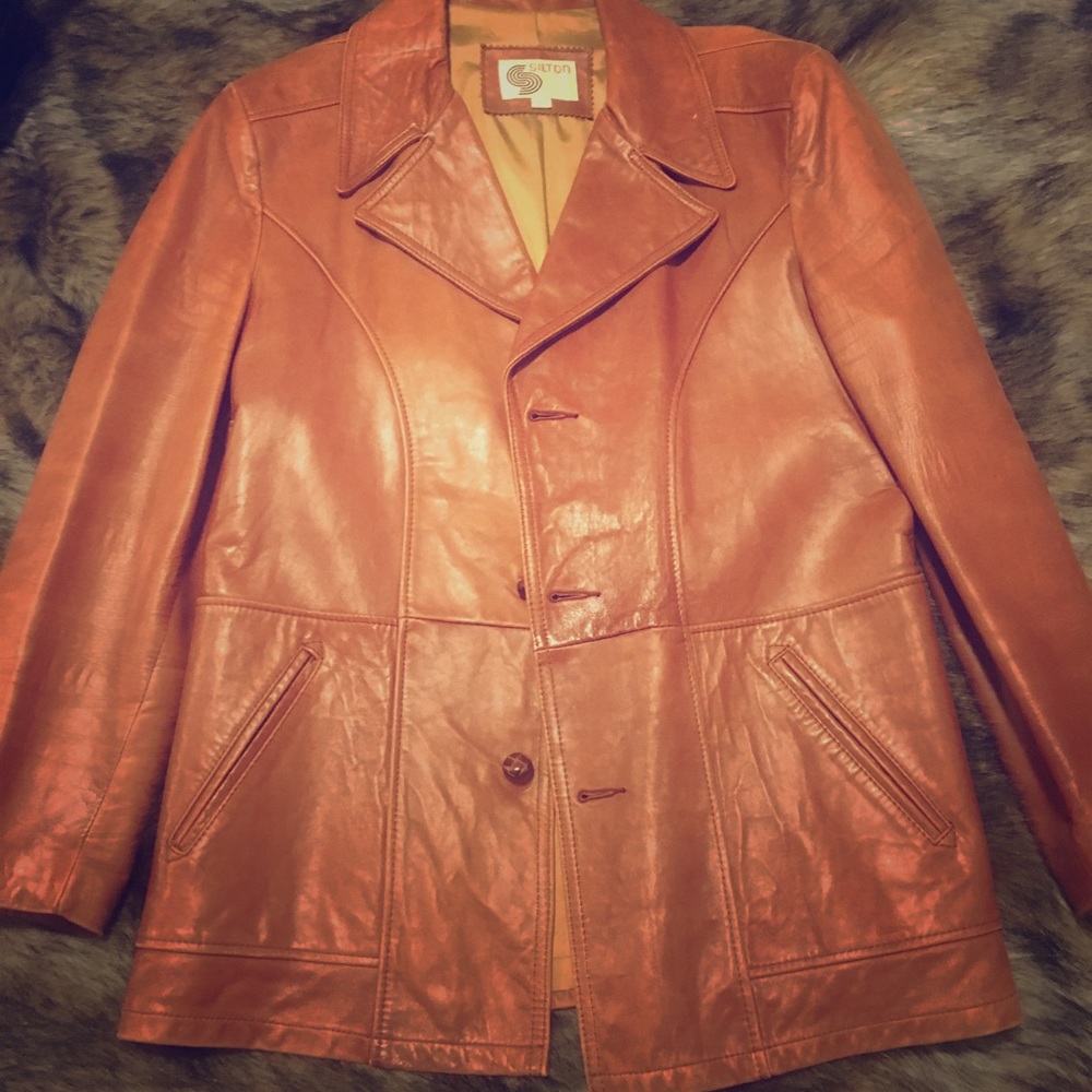 Men’s Silton light brown leather jacket. Size: 42